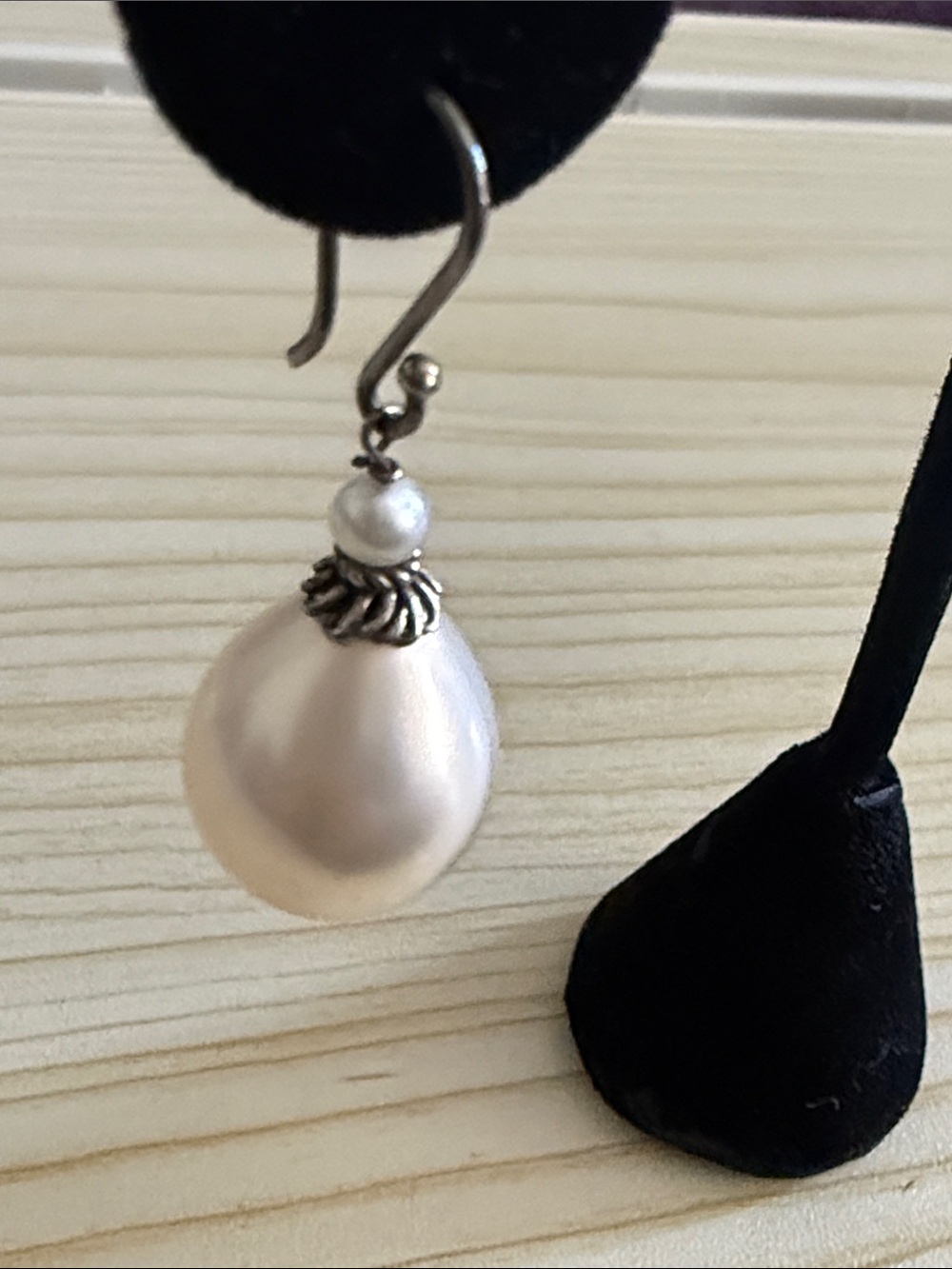 Pearl Drop Dangle Earrings - White Pearlescent sterling